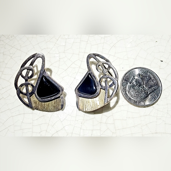 artisan sterling silver and onyx modernist design filigree post earrings - Picture 5 of 5